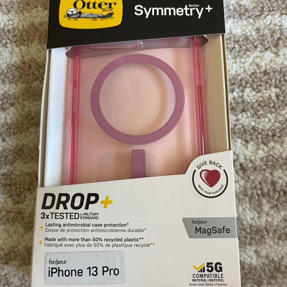iPhone 13 pro Otterbox Symmetry + case